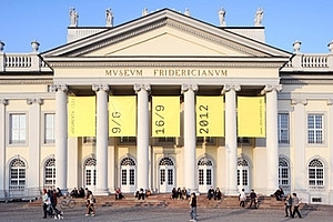 dOCUMENTA